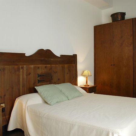 Apartamentos Linsoles Ерісте Екстер'єр фото