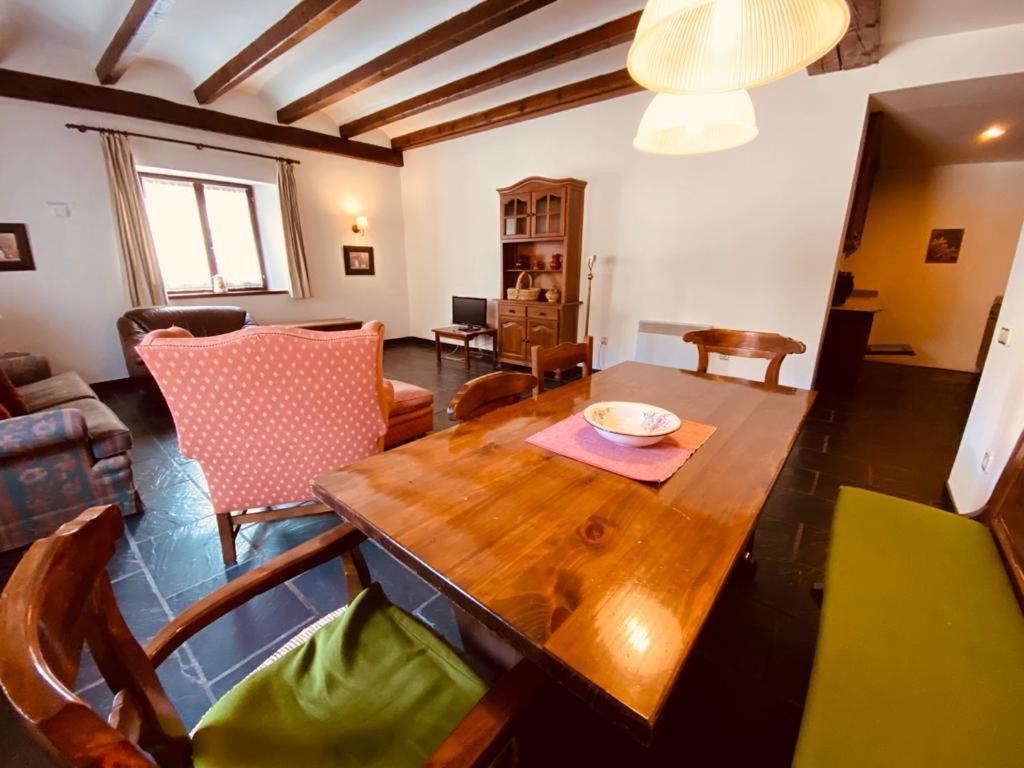Apartamentos Linsoles Ерісте Екстер'єр фото
