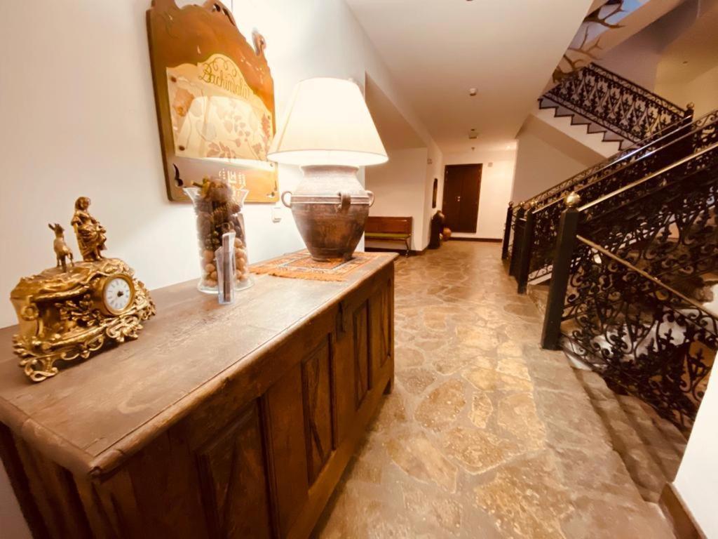 Apartamentos Linsoles Ерісте Екстер'єр фото